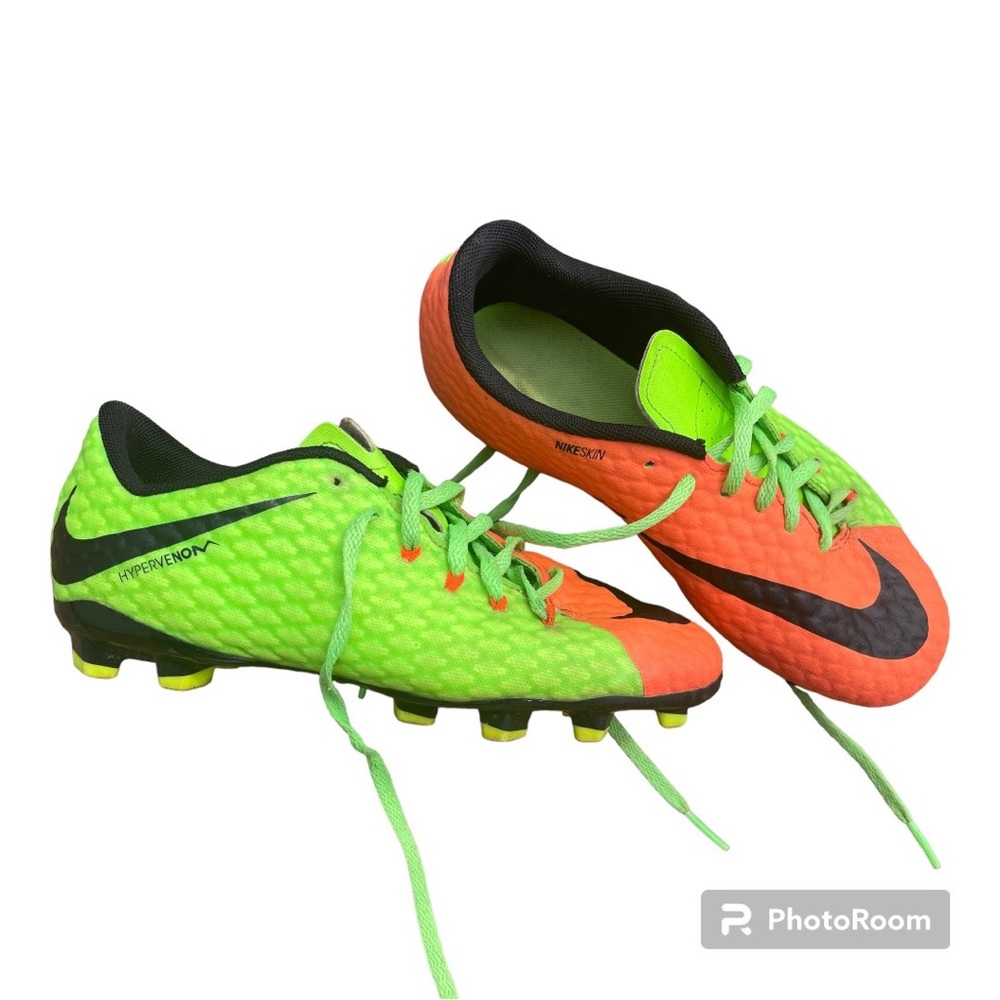 Nike Hypervenom Soccer Cleats GUC